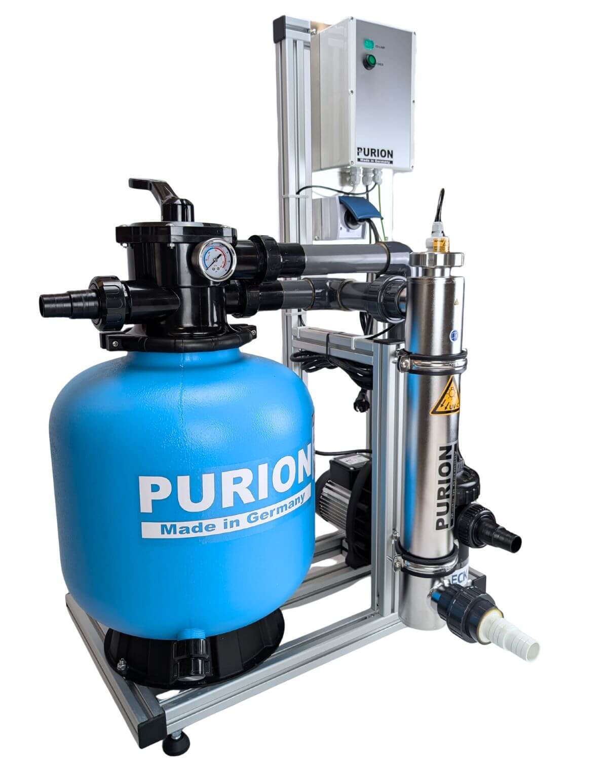 O PURION Pool 40 Aço Inoxidável Basic da PURION GmbH é um sistema de desinfecção de água de piscina com tanque azul, manômetro, componentes de aço inoxidável, caixa de controle e tubulações. No tanque está escrito "PURION Feito na Alemanha".