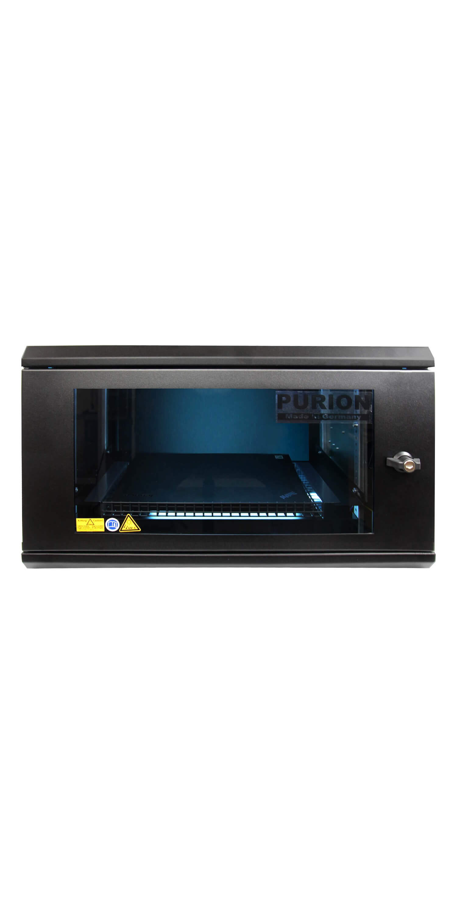 Ein schwarzer Schrank mit blauem Licht darauf, das PURION UVC Boxen Medium Bundle der PURION GmbH, das als UVC BOX zur Aufrechterhaltung der Hygiene fungiert.