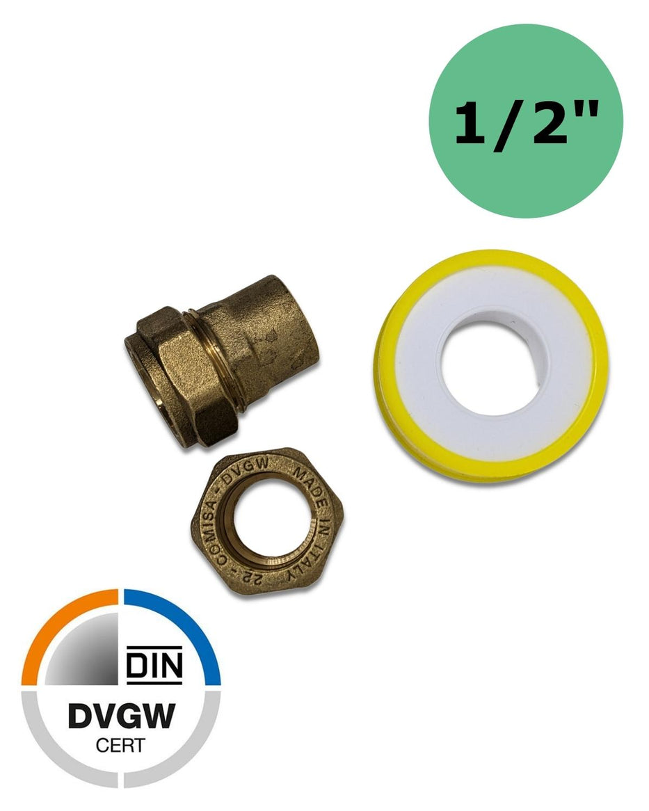 Mit zwei 1/2 Zoll Klemmverbindungen wird das Messingmaterial wiederholt in der Reihenfolge 1/2 x 1/2 x 1 auf eine Größe von 22 mm geschnitten.