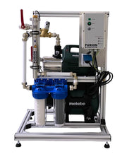 PURION 1000 Starter active od PURION GmbH to system filtracji i oczyszczania wody z metalową ramą, panelem sterowania, niebieskimi obudowami filtrów, orurowaniem, pompą Metabo i zintegrowaną jednostką UVC do poprawy jakości wody.