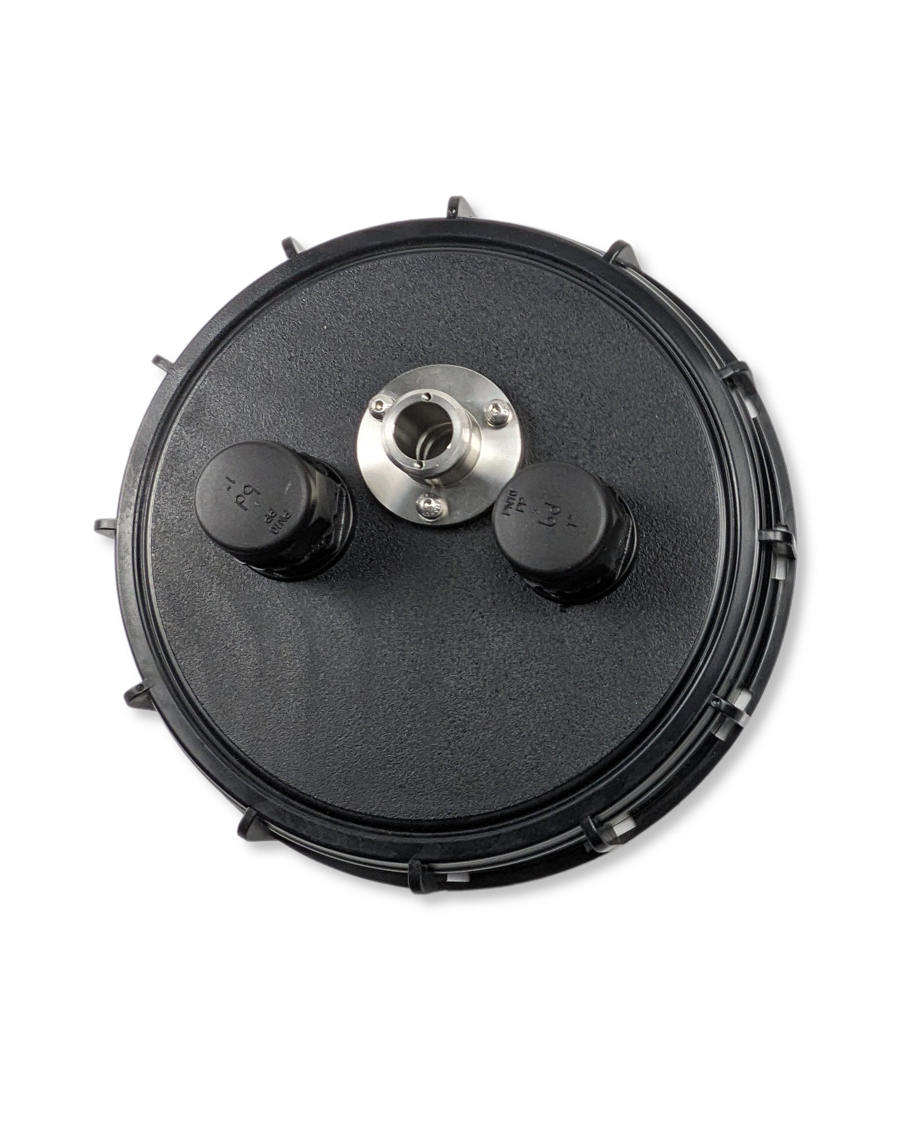 Eine schwarze Abdeckung mit zwei Schrauben, entworfen für das PURION IBC DN225 36W OTC SPL BS Tank-Set von UV Concept GmbH.