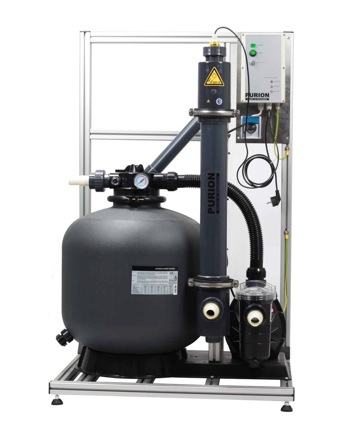 Ein PURION Pool 80 PVC-U Plus Sandfiltersystem mit Pumpe und Schlauch, integrierter UV-C-Technologie für eine umweltfreundliche Lösung.