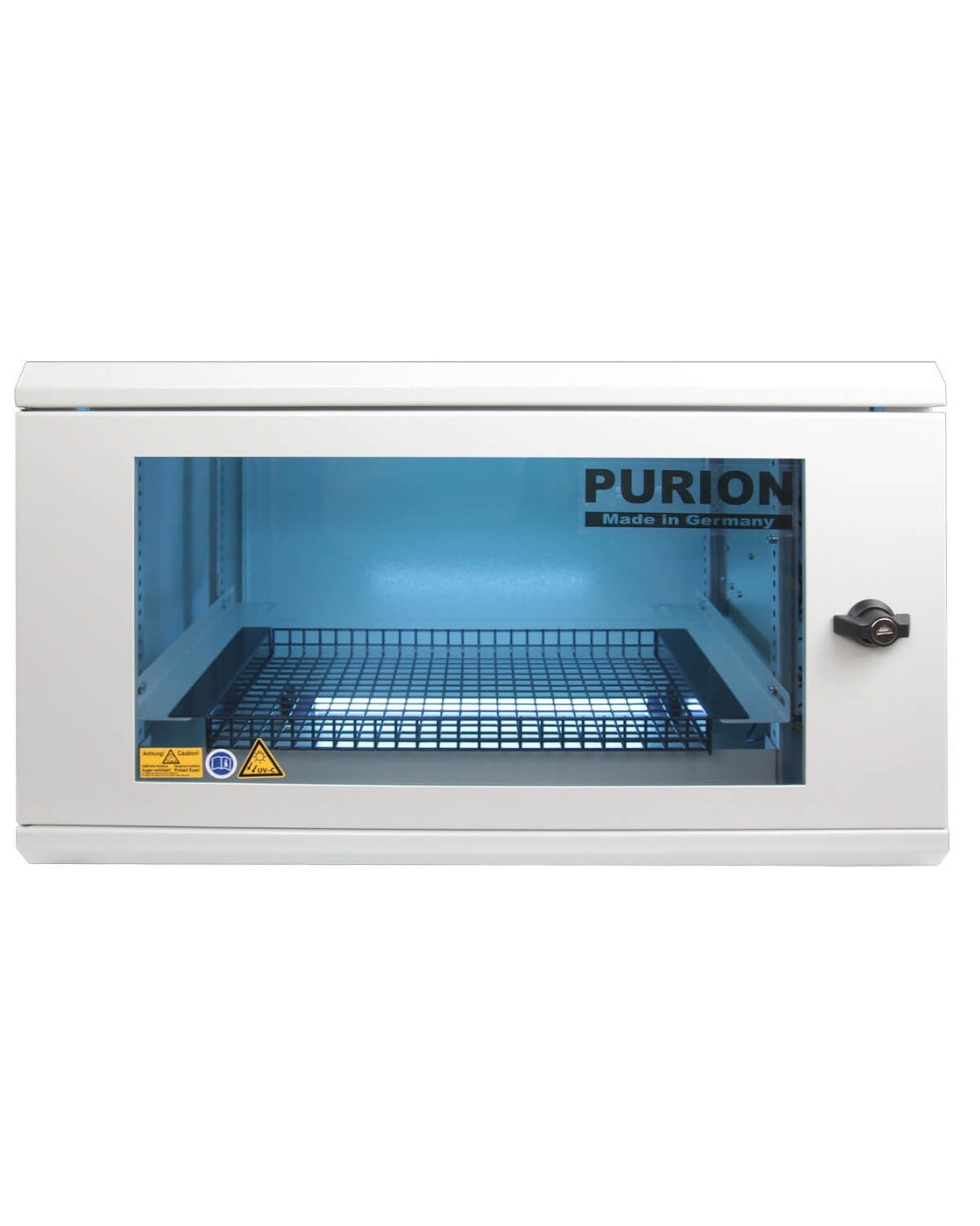 Für die UVC-Desinfektion kommt die PURION UVC Box Medium Dual Extra der PURION GmbH zum Einsatz, ein Laborschrank mit Glastür.