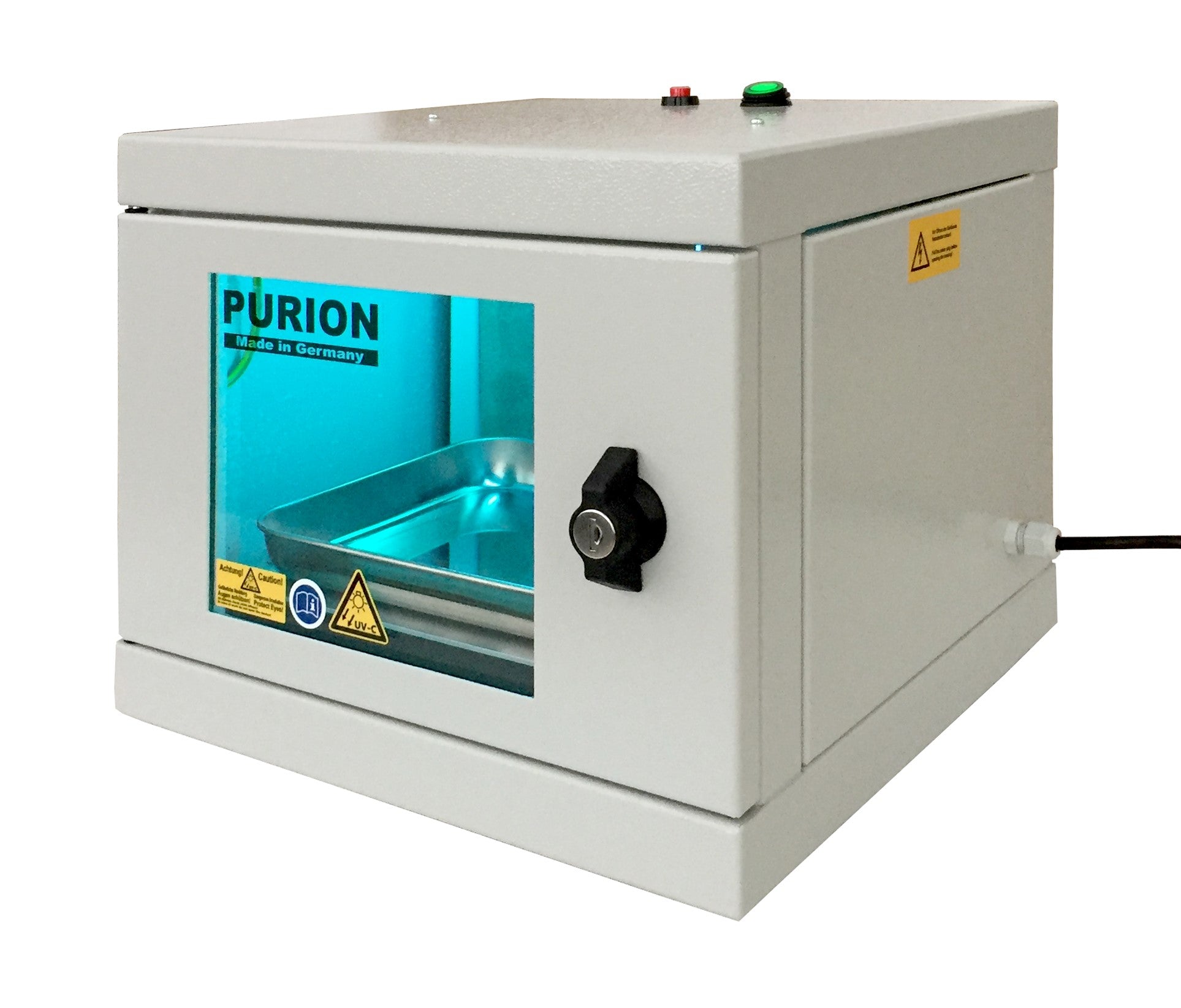 Eine kleine PURION UVC Box Small Basic-Maschine mit dem Wort PURION darauf, konzipiert für die Desinfektion von Keimen. (Markenname: PURION GmbH)